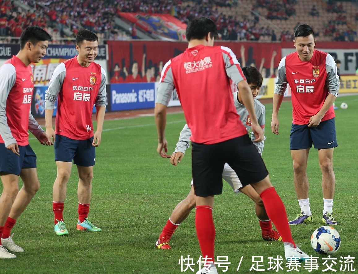 Heroic , Virtus.pro , Wildcard, 和 Rare Atom 是首批被淘汰的队伍，来自 FISSURE Playground #1