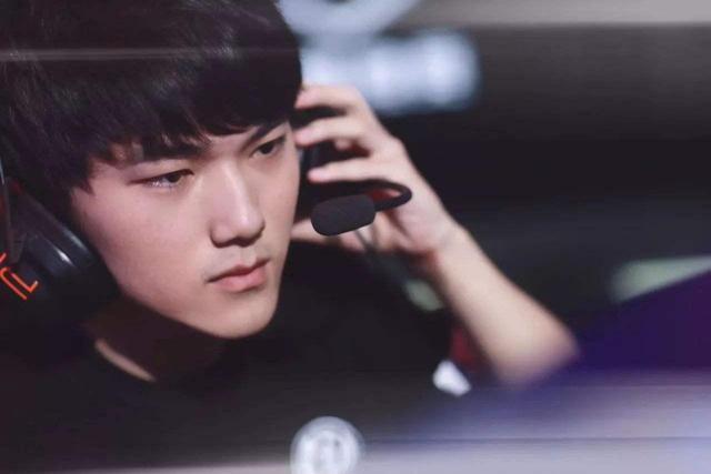 【赛后战报】完美收官，TES稳健运营2：0轻松战胜RA