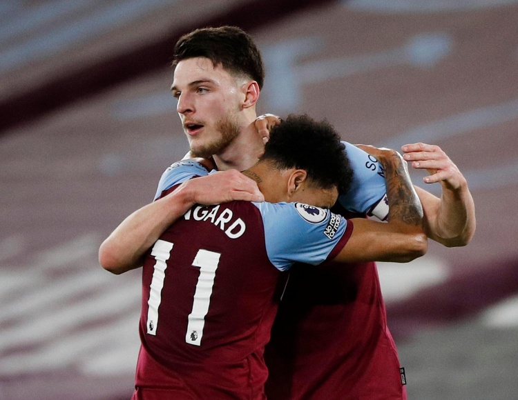 BLG赛后群访 ELK直言对线没打过Ruler bin：都打得没对面好