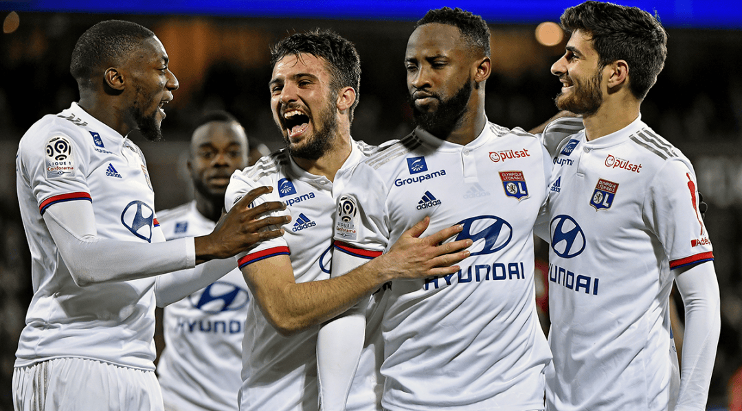 Bilibili Gaming 在 LPL 2025 年第二阶段季后赛中强势开局